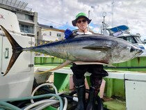 【釣果速報】神奈川県長三朗丸でカツオ・キハダが連続ヒット＆ダブルキャッチで好調！今後も期待大！