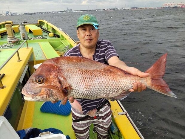 【釣果速報】神奈川県鴨下丸kawanaでマダイ上がる!最大4.64kg!多彩なゲストも見え釣行は大充実!