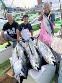 【釣果速報】神奈川県たいぞう丸でキハダマグロとの熱い戦いが何度も繰り広げられる！39kgサイズをゲット！