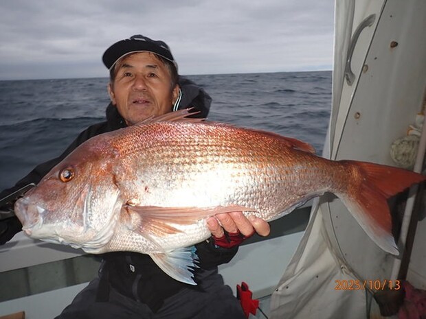【釣果速報】福島県つりエサ豊漁でマダイ・チャリコ好調！最大79cm！今後の釣行も期待大！
