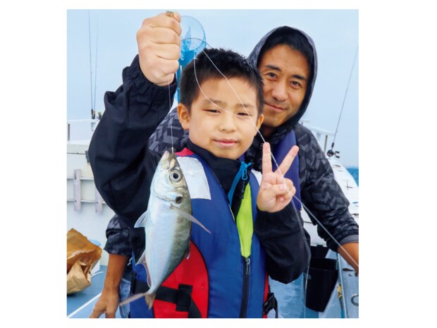 だれでも手軽に楽しめる八景沖のライトアジは秋の行楽シーズンに最適