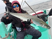 【釣果速報】千葉県守山丸で87cmサワラ＆90cmのタチウオGET！一度体感するとクセになる引きの強さをぜひ味わって！