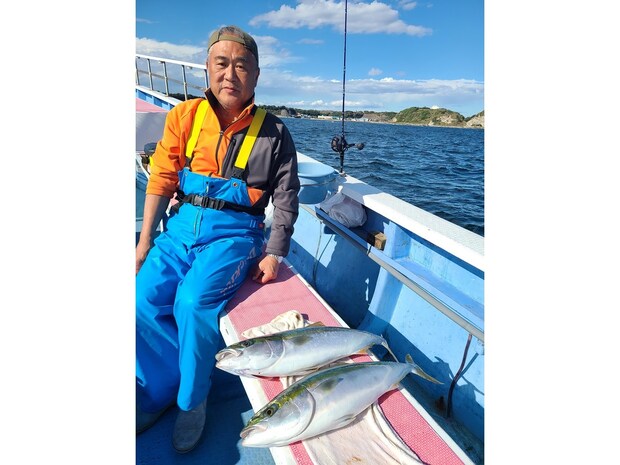 【釣果速報】チャンスタイム頻発！ワラサやヒラソーダなど続々当たり大興奮！神奈川県成銀丸で青物の引きを堪能しよう！