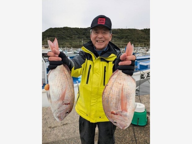 【釣果速報】千葉県隆正丸で人気のイサキ＆ハナダイが好調！42cmの大型ハナダイもキャッチし船上は大盛り上がり！数も型も欲張りたい方はぜひ！