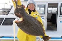 【釣果速報】巨大91cmの座布団出る！大型交じり食い順調のヒラメは福島県つりエサ豊漁で狙いに行こう！
