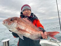 【釣果速報】千葉県梅花丸でマダイ大漁！アタリ爆発でトップは23匹！今すぐマダイ天国に直行だ！