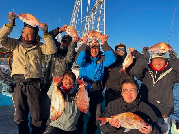 【釣果速報】神奈川県の村本海事でマダイ絶好調!今後はますます大鯛の数釣りが楽しめるそうですよ!