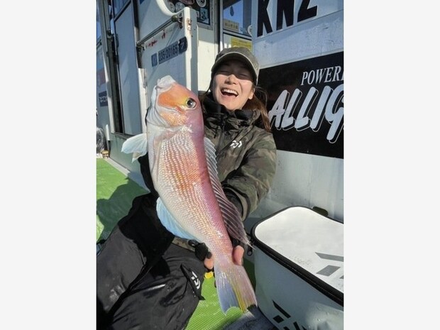 【釣果速報】神奈川県たいぞう丸で幻のシロアマダイをキャッチ!最大44cm!あなたもシロアマダイを狙おう!