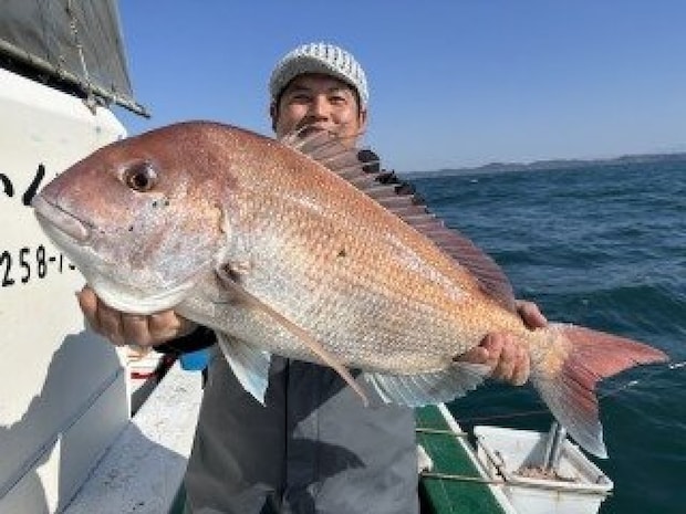 【釣果速報】新潟県なかくに丸でマダイ・ヒラマサ・レンコダイと人気魚種続々ゲット！いろいろな魚との出会いを楽しみたい人は即予約を！