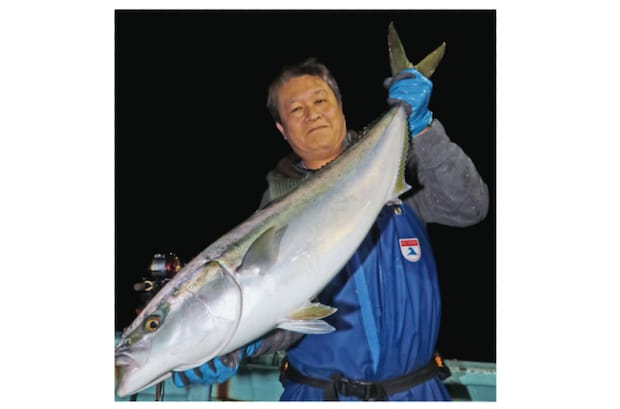 8~10kgオーバーを全員安打年末恒例!新潟ブリ祭り開催中