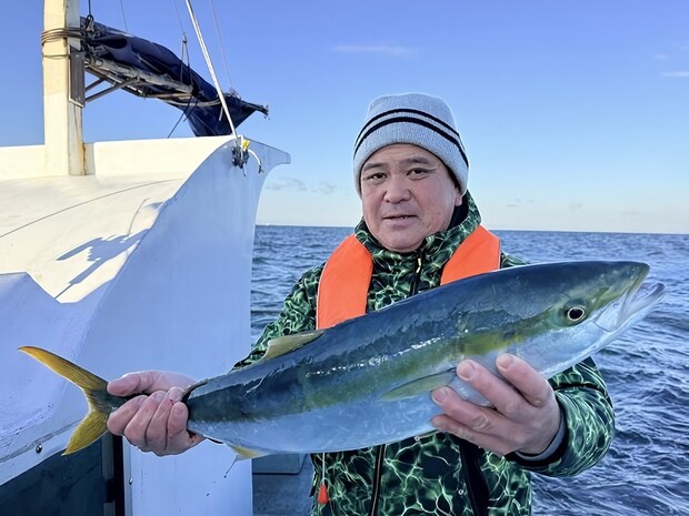 【釣果速報】愛知県正将丸で73cmの本命ワラサキャッチの快挙！！ダブルヒットのチャンスも！？満船になる前に予約を！