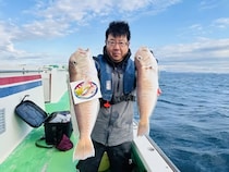 【釣果速報】神奈川県やまてん丸で50cmオーバーのデカシロアマダイをキャッチ！デカい高級魚の迫力にシビれろ！