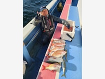 【釣果速報】神奈川県成銀丸でマダイ確保！ゲストも豪華で幸先の良い釣り初めに！