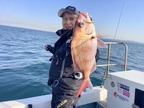 【釣果速報】神奈川県村本海事でマダイをキャッチ！外道も豊富で絶好調！あなたも大物マダイを捕まえに行きませんか？