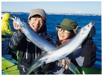 東京湾でタチウオ＆アジのリレー船