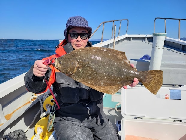 【釣果速報】神奈川県岩伊丸でヒラメの食い良好！トップは2.20kg！この好調ぶりを自分の目と手で確かめよう！