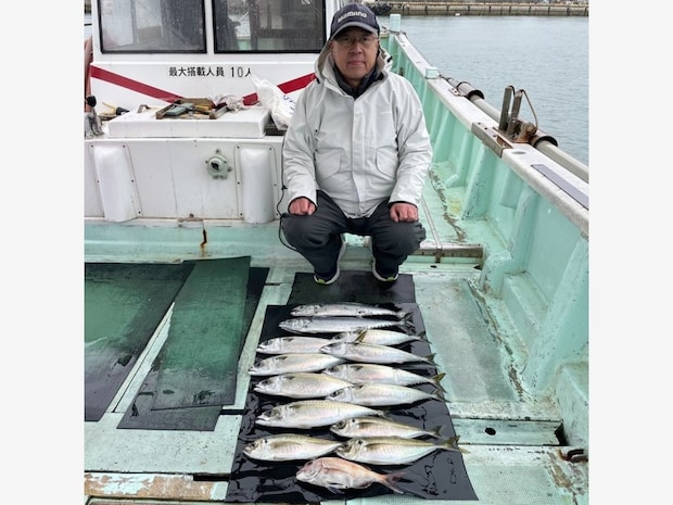 【釣果速報】和歌山県淡隆丸でチャリコ・マアジ・マサバ・サゴシ確保!狙うなら今!