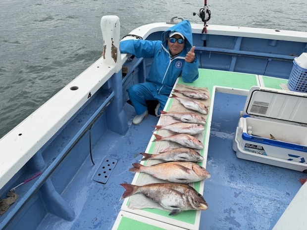【釣果速報】神奈川県大松丸で3.00kgのマダイをゲット!今後に期待!とことん楽しみたい方はぜひ乗船を!