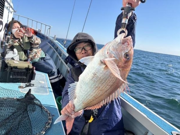 【釣果速報】千葉県優光丸でマダイ・ショウサイフグ・トラフグと人気魚種続々ゲット!いろいろな魚との出会いを楽しみたい人は即予約を!