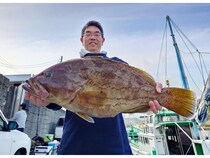 【釣果速報】静岡県第8寿広丸でヒット連発＆ドデカい4.60kgイヤゴハタをゲット！自己記録更新を狙うなら今すぐ乗船だ！