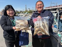 【釣果速報】千葉県守山丸でシロギストップ77匹！記録更新が狙える今はサイズも良型でとってもおトク！