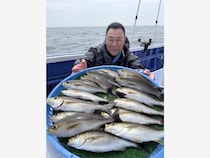 【釣果速報】神奈川県恵一丸でイサキ好調！最大33cm！マダイ、アカイサキもHITし、お土産ばっちり！