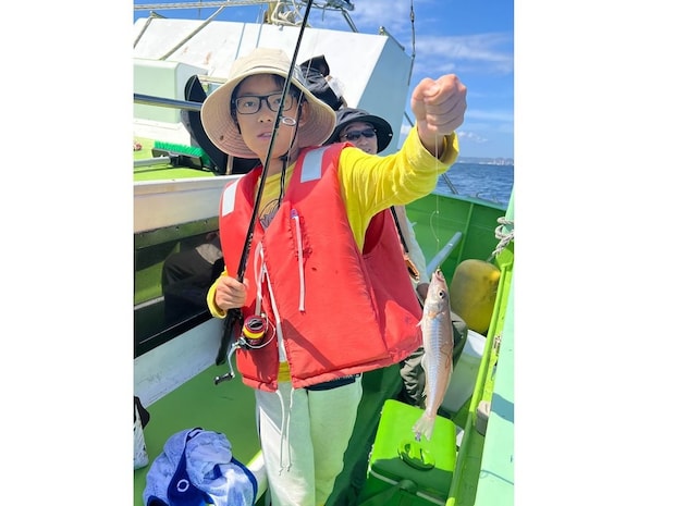 【釣果速報】神奈川県広島屋でシロギス全員ゲット!!この好調ぶりを自分の目と手で確かめよう!