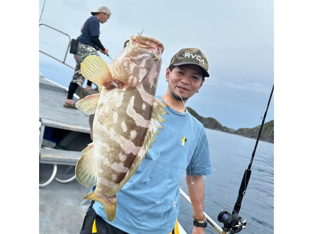 【釣果速報】マダイのビッグウェーブ来てます！和歌山県海虎が90cmのマダイGET！このチャンスを逃すな！
