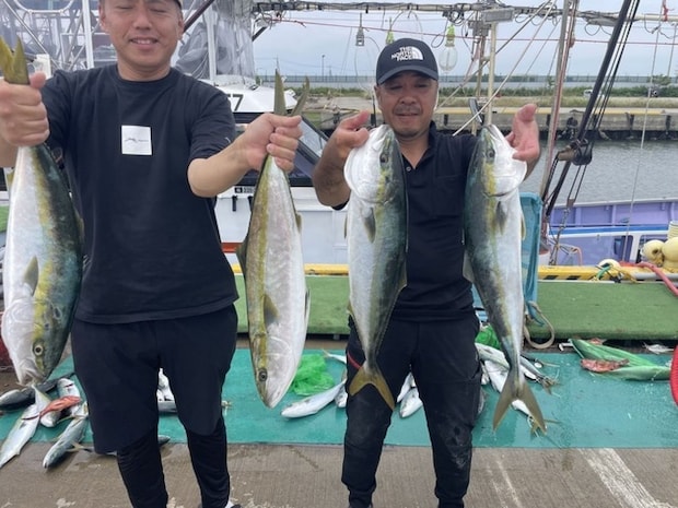 【釣果速報】茨城県日立丸でワラサ、ヒラマサ、イナダなどゲット！青物好調！この勢いに今すぐ乗ろう！