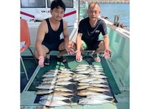 【釣果速報】和歌山県淡隆丸はマサバ・マアジが連日大漁！今回は48cmの大物キャッチ！この勢いに今すぐ乗ろう！