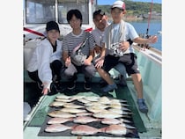 【釣果速報】潮変化で好機到来！マアジ・イサキ・マダイをGET！今すぐ和歌山県淡隆丸に乗船を！