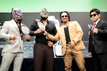 【NOAH】初挑戦・小田嶋「NOAHの未来をみせる」 ベインは「ルチャの世界教える」 両国GHCジュニアタッグ調印式