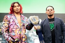 【NOAH】王者ヒロムが「新技・トラウマ」で挑発も…Eita動じず「NOAH背負う」 両国GHCジュニア戦調印式