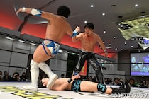【DDT】上野&To-yがKO-D6人タッグ最後の前哨戦でHARASHIMA&高鹿を撃破 「きばってこんと置いていっちゃうよ」