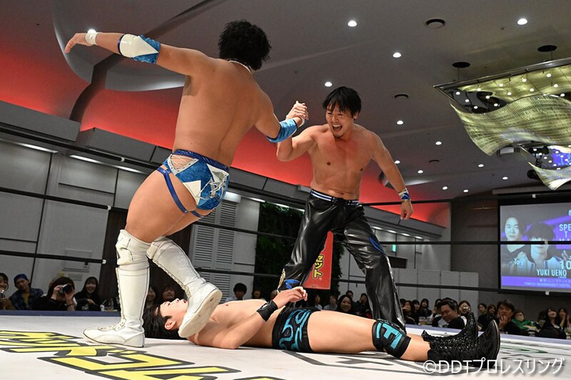 【DDT】上野&To-yがKO-D6人タッグ最後の前哨戦でHARASHIMA&高鹿を撃破 「きばってこんと置いていっちゃうよ」