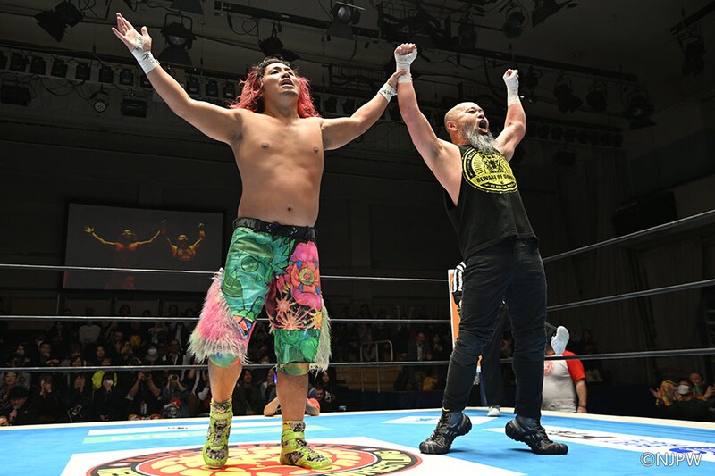 【新日本】外道と合体のヒロムが無所属&WAR DOGS混成対決制して好感触 「初タッグに見えなかったでしょ?」