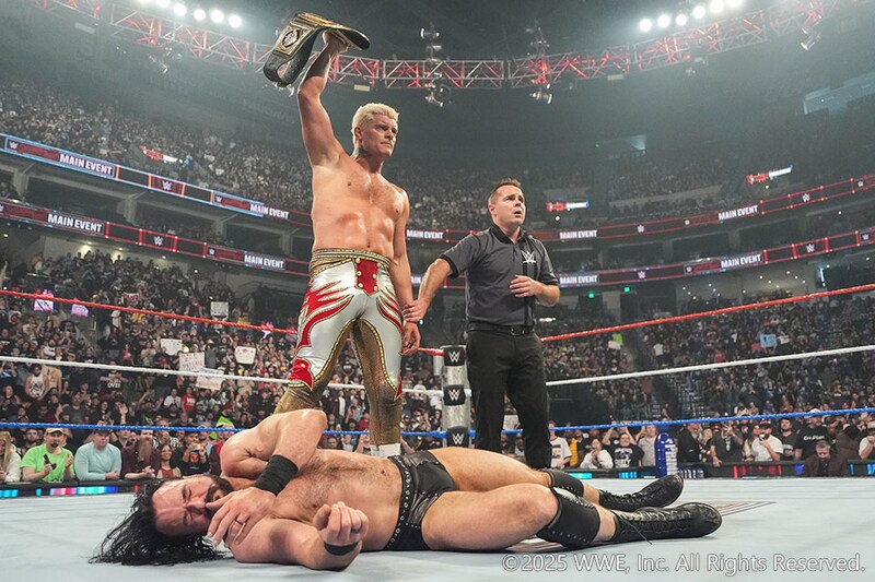 【WWE】コーディがマッキンタイア返り討ちで統一WWE王座防衛