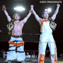 【DRAGONGATE】吉岡&ダイヤ陥落 KAMEI&Riiitaがツインゲート戴冠でLOVE&PEACEに初ベルト