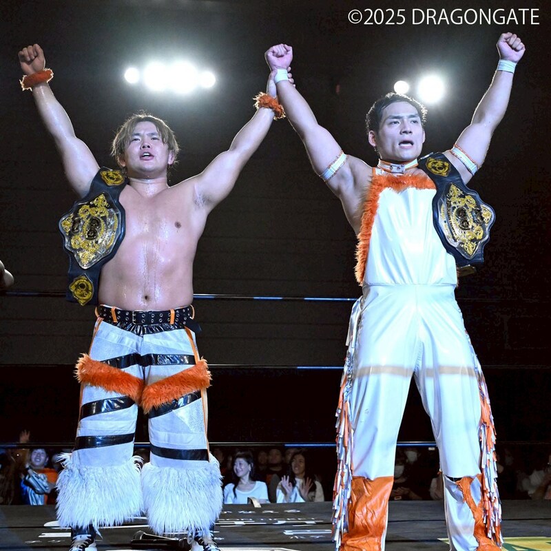 【DRAGONGATE】吉岡&ダイヤ陥落 KAMEI&Riiitaがツインゲート戴冠でLOVE&PEACEに初ベルト