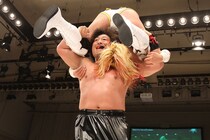 【ZERO1】バチバチエルボー合戦はヨネに軍配 奮闘松永を真っ向粉砕