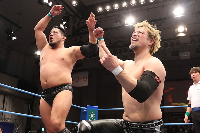 【全日本】芦野&潮崎が本格始動初戦で北斗軍狩り 北斗の勧誘にこん身ラリアットで返答