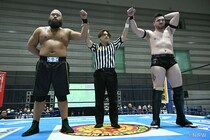 【新日本】オーカーン&ニューマン初白星 ヤング加勢でアーチャー&ゼインに逆転勝利も不穏ムード