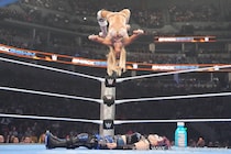 【WWE】アスカがシャーロットとの前哨戦に敗戦 イヨ&リア軍が女子ウォーゲームズ戦でのアドバンテージ権獲得