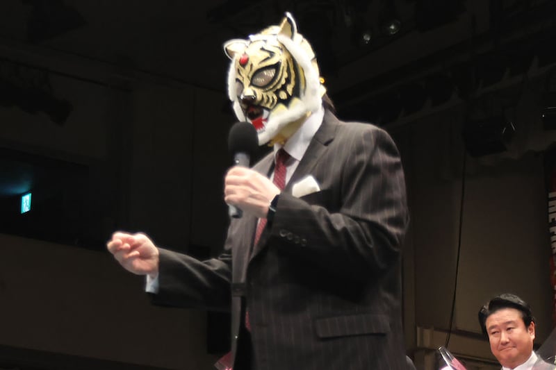 【ストロングスタイル】20周年イヤーの最後に初代タイガーが宣言 「プロレスを変えます」