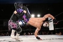 【DDT】隈取がイルシオンとの一騎打ち制して遺恨決着 「来年もDDTでプロレスのテッペン目指してやっていきたい」