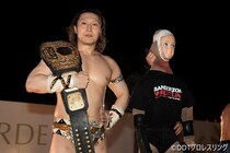 【DDT】9・28後楽園KO-D無差別戦へ異例の試合中公開調印式 ヨシヒコが王者・平田をKO