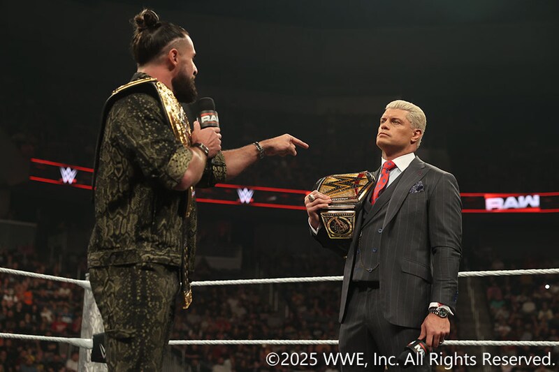 【WWE】10・11『クラウン・ジュエル』で王者対決が実現 統一WWE王者コーディと世界ヘビー王者ロリンズが舌戦