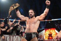【WWE】ファトゥ乱入でコーディ陥落 マッキンタイアが“地獄の3本勝負"制して統一WWE王座奪取