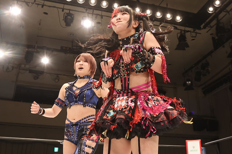 【スターダム】安納が伊藤の裏切り&誤爆に激怒 一騎打ちに意欲「私は怖くないで」