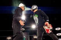 【NOAH/MONDAY MAGIC】BUSHIがマンマジ出現、論外ADに毒霧噴射 2・9新宿への参戦を予告